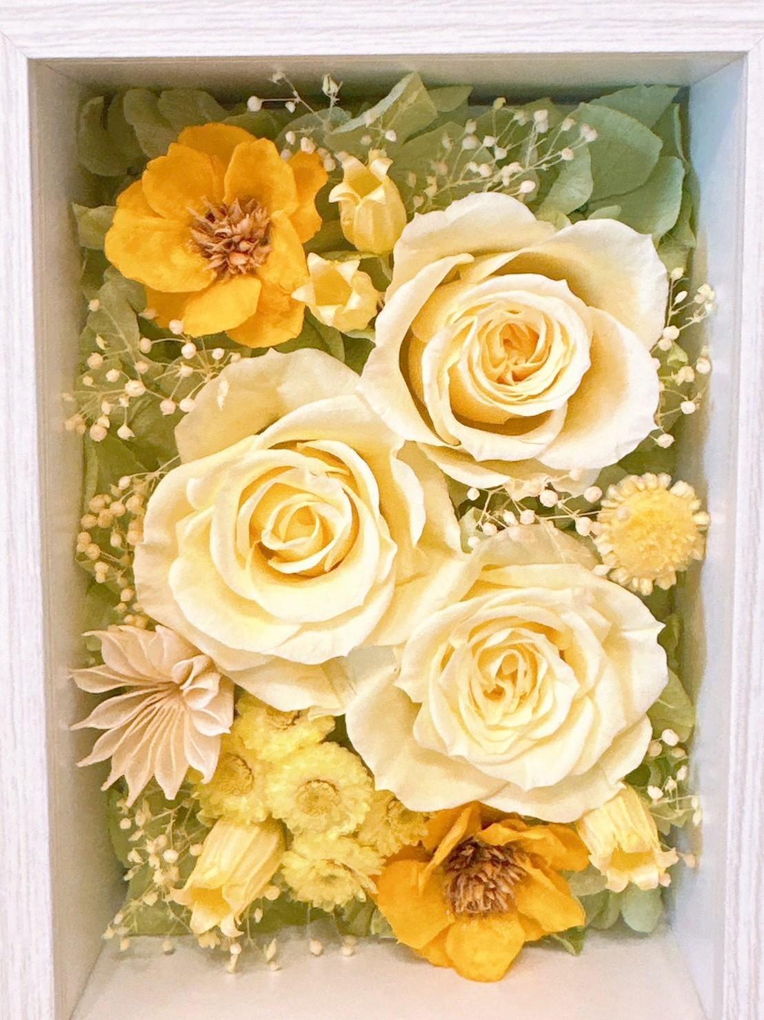 【プレミアム仕様フォトフレーム】 写真立て ボックスアレンジ バラ3輪 結婚 出産 長寿祝 仏花 供花 ペットメモリアル | 6枚目